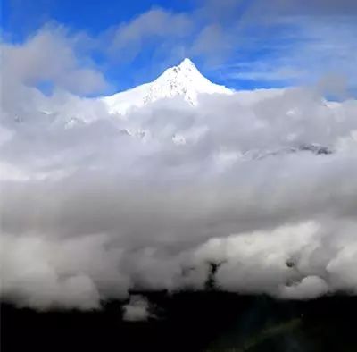 中国】达瓦更扎看云海AG真人直营【大美(图3)