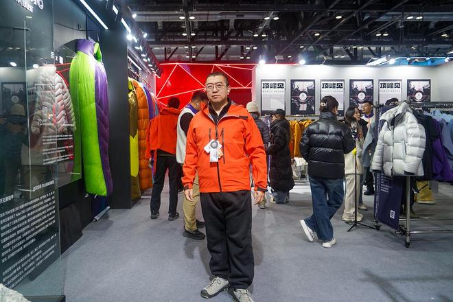 026现场观察：天石鹅铠甲全线装备实拍与